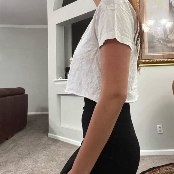 EUC Pizza Slut Graphic Tee Crop Top - Picture 3 of 5